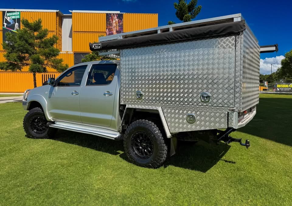 2008 SR5 Hilux - ABN Finance done easy 3.jpg
